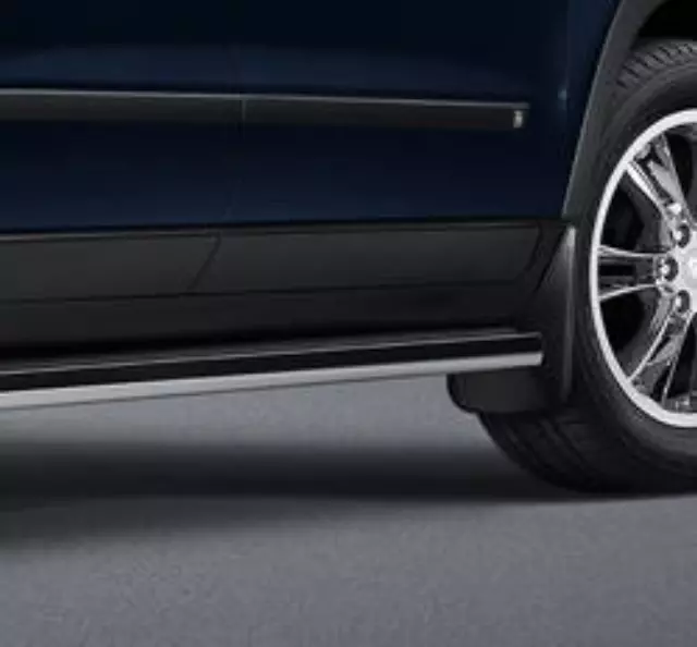 12499965 - Exterior: Running Board Step for GM Image