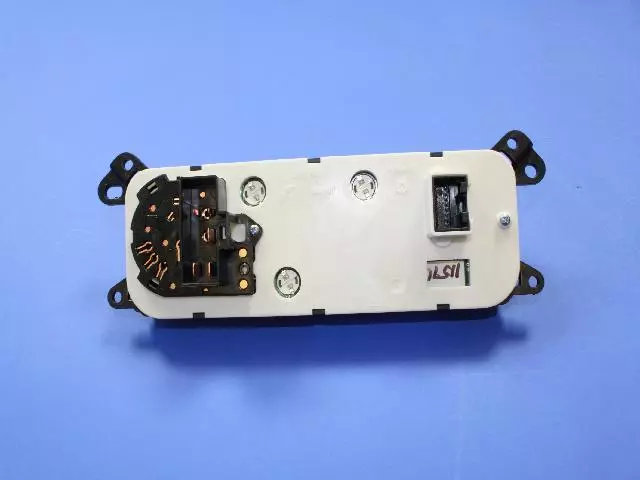 Heater Control - Mopar (55056755AB)