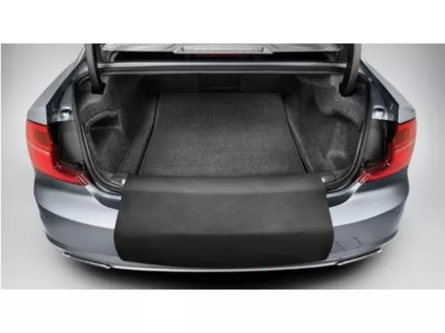 39842381 - Interior: 2017-2020 Volvo S90 - Reversible Textile/Plastic Luggage Compartment for Volvo: S90 Image