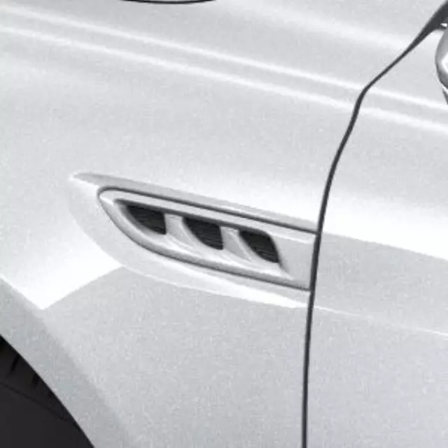 Side Air Vents - Ebony Twilight Metallic - GM (26693372)