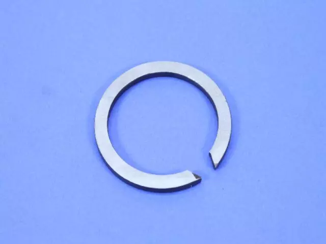4897982AA - Transfer Case Model 233 [DHT]: Snap Ring for Dodge: Dakota, Durango, Ram 2500, Ram 3500 | Ram: Dakota Image
