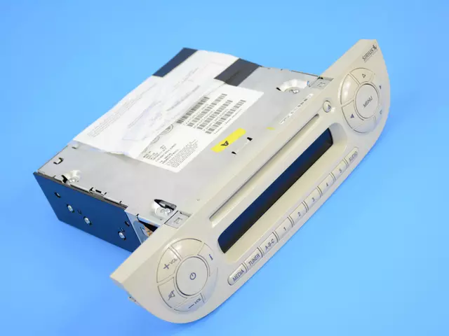 Multi Media Radio - Mopar (1RZ27JW4AL)