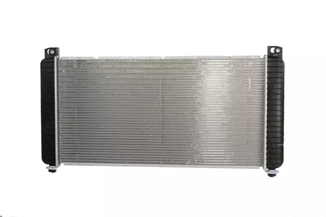 15841572 - : Radiator for Chevrolet: Silverado 1500, Silverado 1500 Classic | GMC: Sierra 1500, Sierra 1500 Classic Image