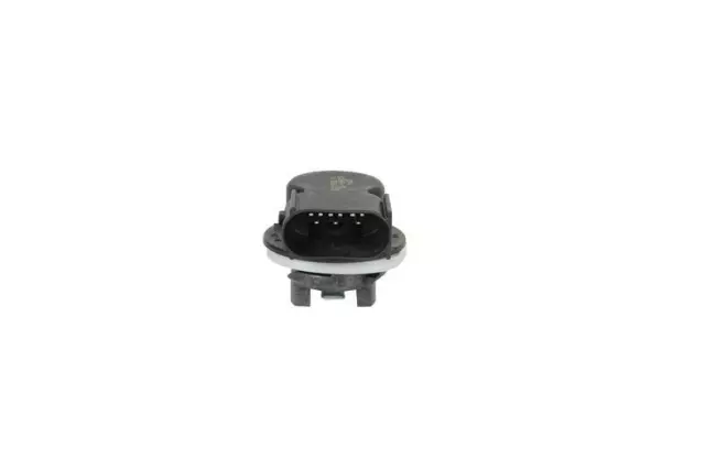 Multi-Purpose Lamp Socket - GM (92227810)