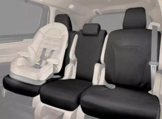 8P32THR110 - Interior: Seat Cover - Second Row for Honda: Odyssey Image