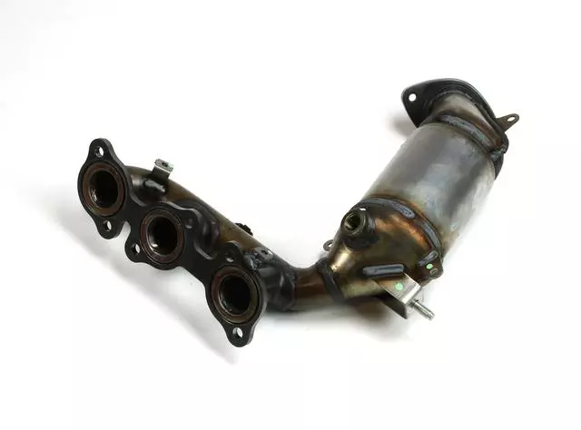 Exhaust Manifold - Toyota (25051-20040)