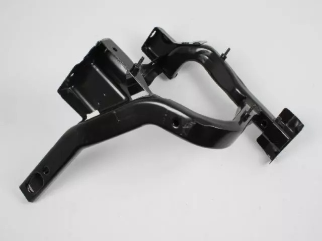 Fender Reinforcement, Right - Mopar (68636852aa)