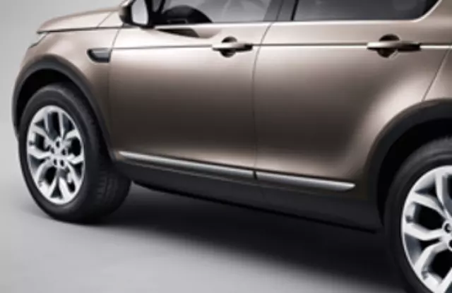 VPLCP0281 - Exterior: Body Side Moldings - Bright Finish for Land Rover: Discovery Sport Image