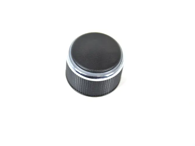 68051892AA - Electrical: Radio Volume Control Knob for Chrysler: 300 | Dodge: Charger, Magnum | Jeep: Commander, Wrangler Image