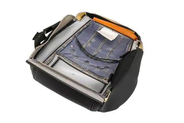 84077434 - Body: Cushion Cover for GM Image