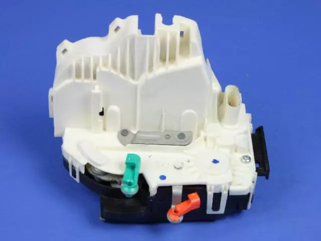 4589421AG - Body: Latch for Chrysler: Sebring | Dodge: Avenger Image