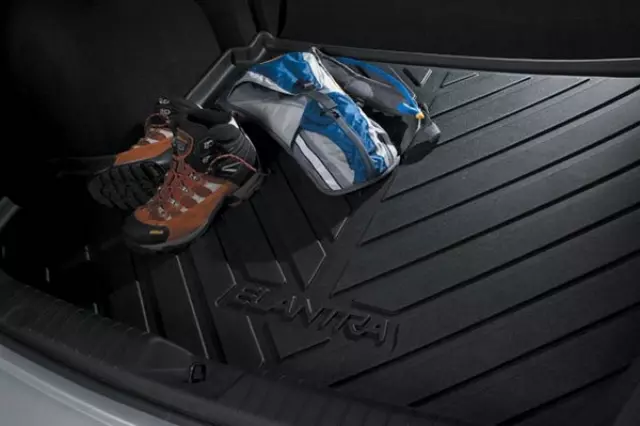 U81202L000 - : Cargo Tray for Hyundai: Elantra Image