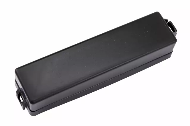 19317235 - : Part# 19317235 Engine Wiring Harness Fuse Block Cover for Chevrolet: City Express Image