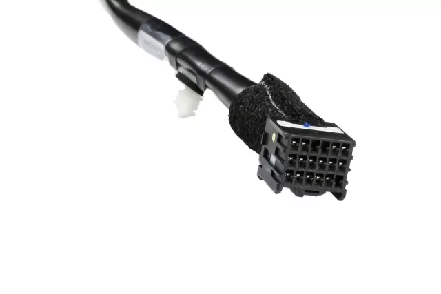 Chrome Passenger Side Door Mirror - GM (84228892)