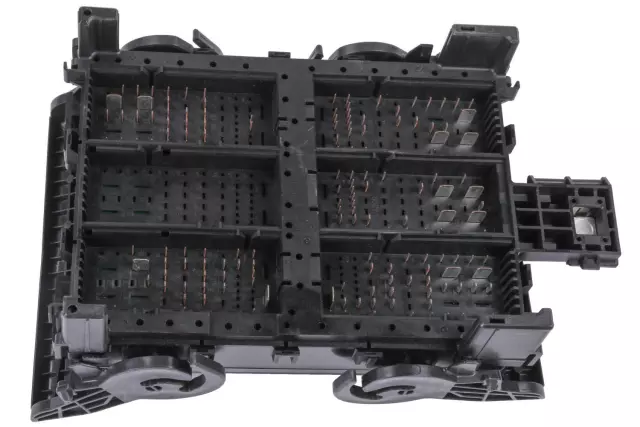 84114435 - : F (S)Block for GM Image