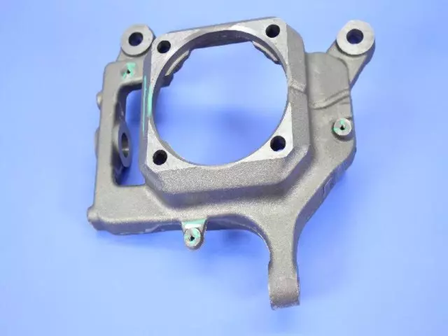 Front Knuckle, Right - Mopar (68065447AA)