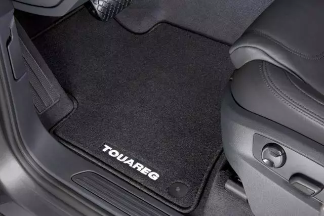 Mojomats Premium Carpeted Floor Mats - Volkswagen (7P1-061-370-A-WGK)
