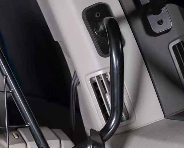 Cargo Divider - Lower - Captain Chairs - Volkswagen (3CN-017-221-A)