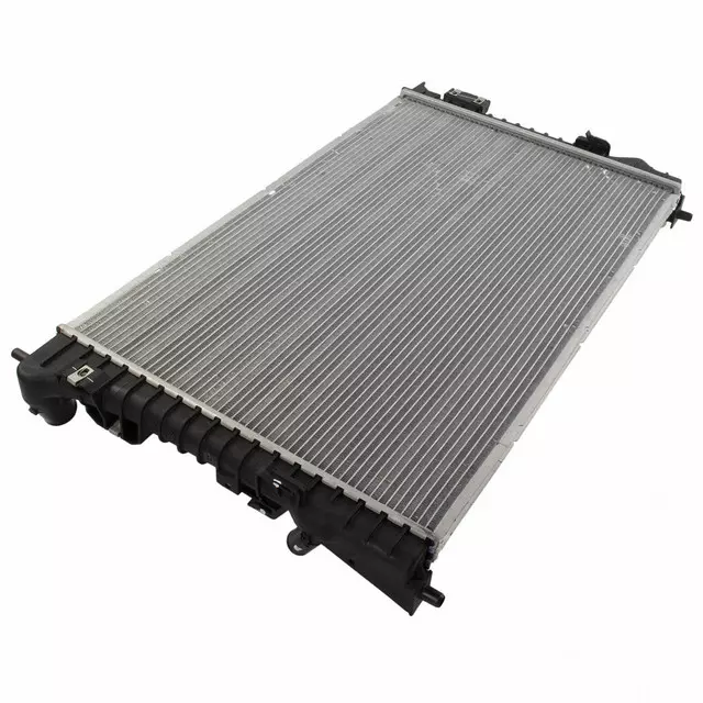 7T4Z8005B - : Radiator for Ford: Edge, Taurus, Taurus X | Lincoln: MKS, MKX Image