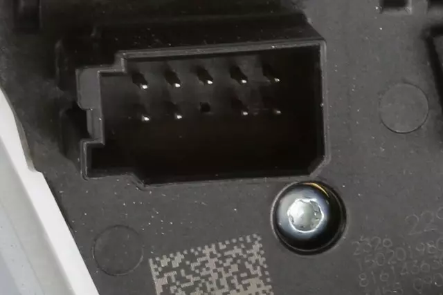 Black Carbon Cruise Control Switch - GM (23262290)