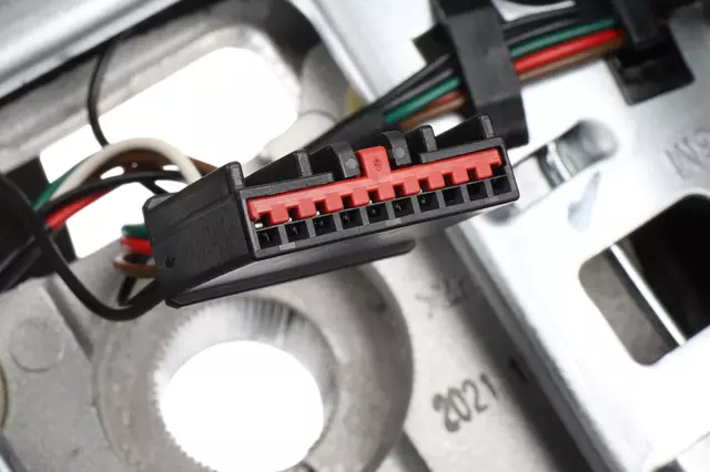 42769617 - : Steering Wheel for Buick: Encore Image