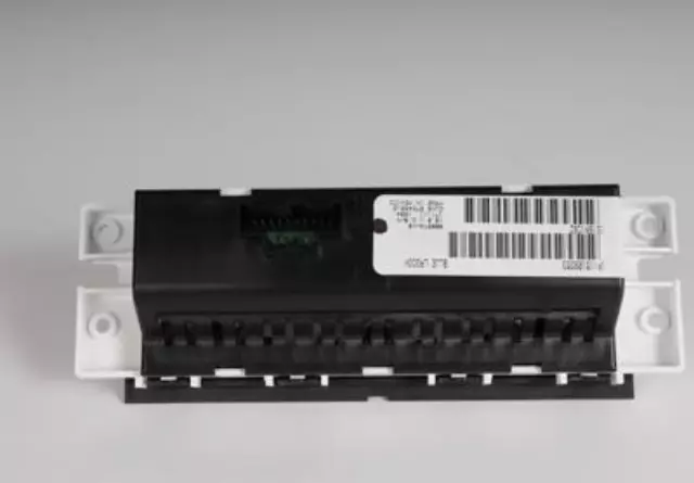 15109353 - Body: Control Module for Buick: Enclave | Cadillac: Escalade, Escalade ESV | Chevrolet: Suburban 1500, Suburban 2500, Tahoe, Traverse | GMC: Yukon, Yukon XL 1500, Yukon XL 2500 Image