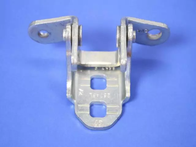 Upper Hinge - Mopar (05074257AB)