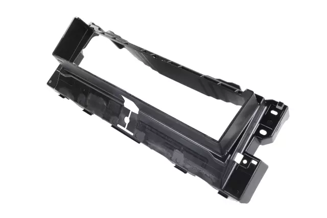 2024-2025 GMC - Lower Baffle - GM (84829398)