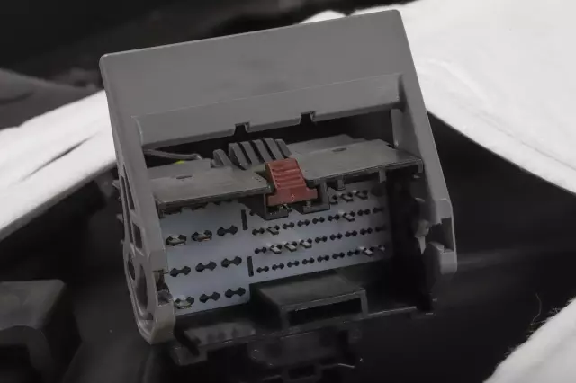 Black Front Passenger Side Door Interior Trim Panel - GM (84676574)