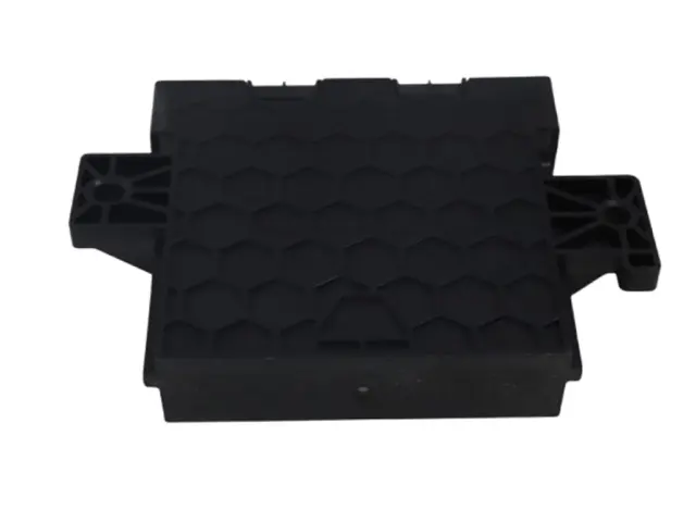 68727329AB - : Hub Receiver for Mopar Image
