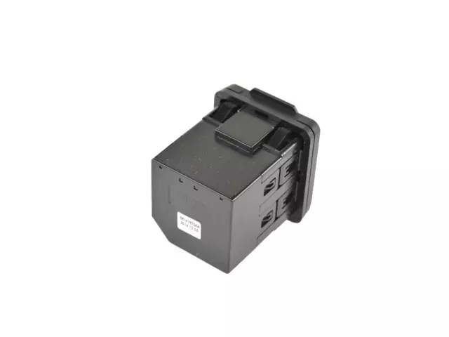 Inverter Power Outlet - Mopar (68141872AA)