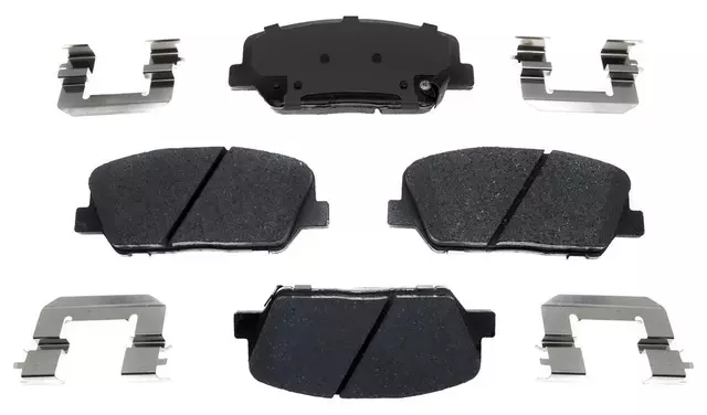 Front Brake Pad Set - ACDelco (17D1675CH)