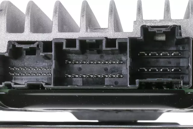 Radio Speaker Amplifier - GM (42707869)