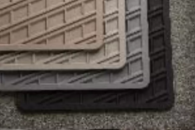 31307303 - Interior: 2007-2014 Volvo XC90 - Rubber Floor Mats (Off Black) for Volvo: XC90 Image