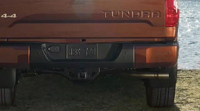 PT72534140 - Trailering: Towing, Trailer Connector, 7-Pin\\/4-Pin for Toyota Image