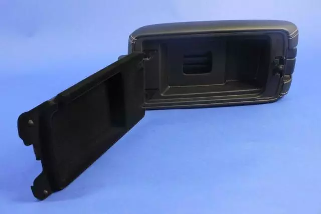 Console Armrest, Export - Mopar (6NZ19XDBAA)