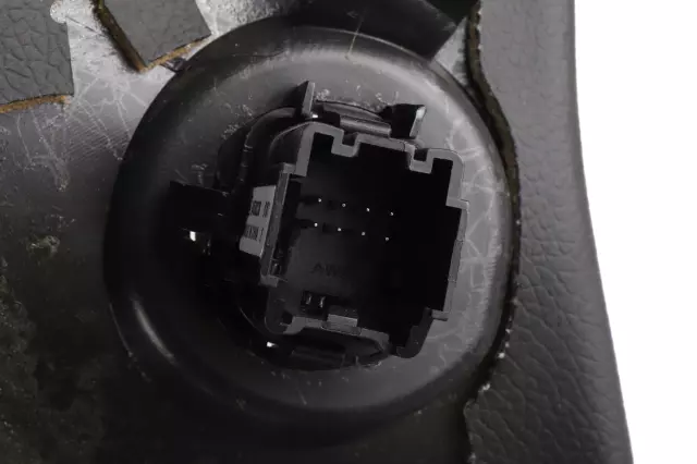 84716957 - : Trim Pad for Chevrolet: Malibu Image