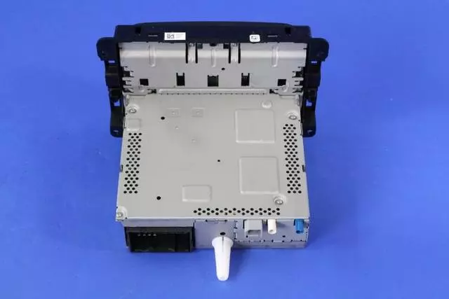 Multi Media Radio, Export - Mopar (6RQ10LXHAA)