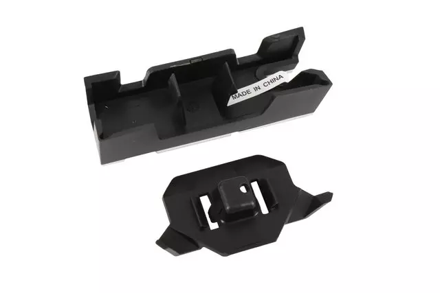 23181420 - Body: Nameplate for GM Image