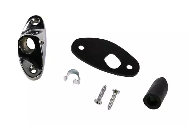 19120486 - : Passenger Side Spot Lamp Bracket for GM Image