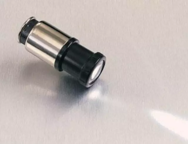 12 Volt LED Flashlight - Volkswagen (7L6947175A01C)