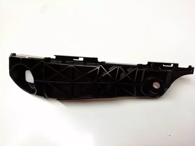 525350R010 - Body: Side Retainer for Toyota: RAV4 Image