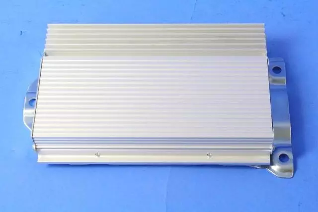 Radio Amplifier - Mopar (05091012AK)