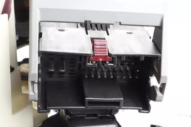 84354272 - Body: Door Trim Panel for Chevrolet: Silverado 1500, Silverado 2500 HD, Silverado 3500 HD | GMC: Sierra 1500, Sierra 2500 HD, Sierra 3500 HD Image