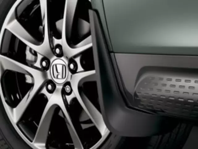 8P00TP6100 - Body: Mud Guard for Honda: Accord Crosstour, Crosstour Image