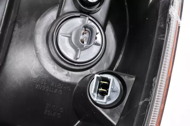 Driver Side Headlamp Assembly - GM (15888058)