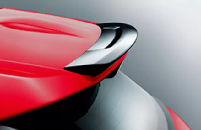 VPLVB0100 - Exterior: Rear Spoiler Lip Upgrade - Coup? for Land-Rover Image