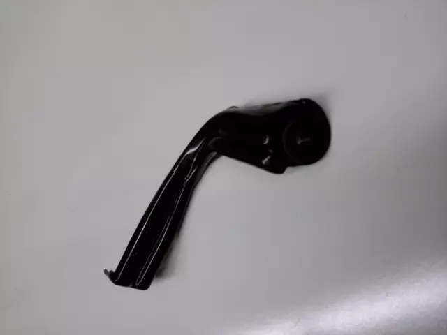 1C0821228G - Body: Upper Bracket for Volkswagen: Beetle Image