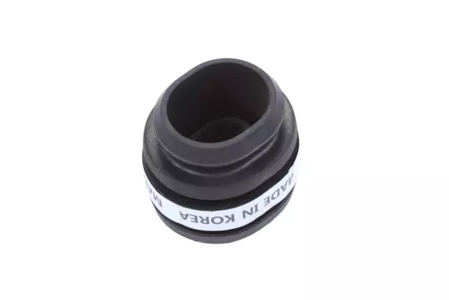 39120018 - : Passenger Side Radiator Lower Insulator for GM Image