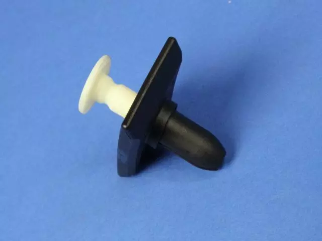 Push Pin - Mopar (55157112AB)